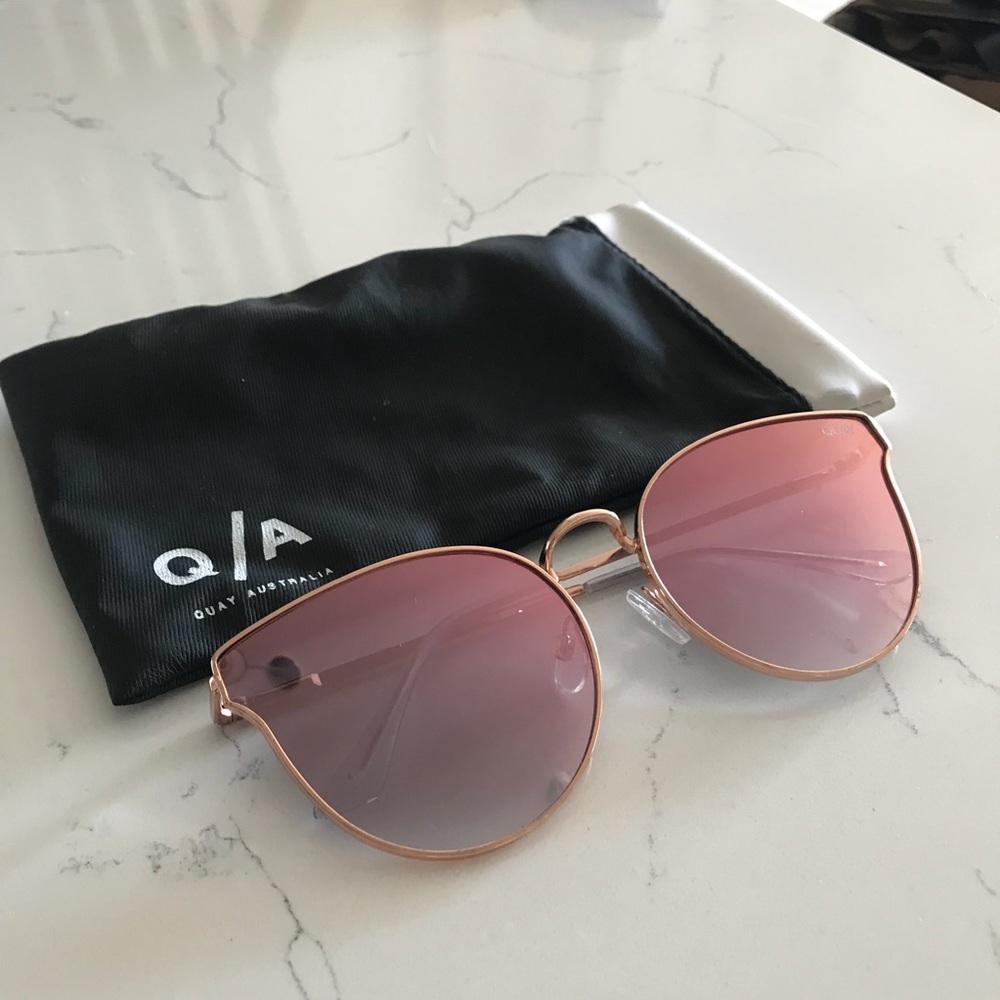 QUAY Australia All My Love sunglasses + case